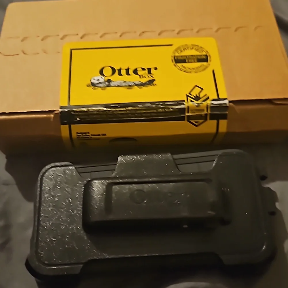 Phone case - Picture 2 of 2